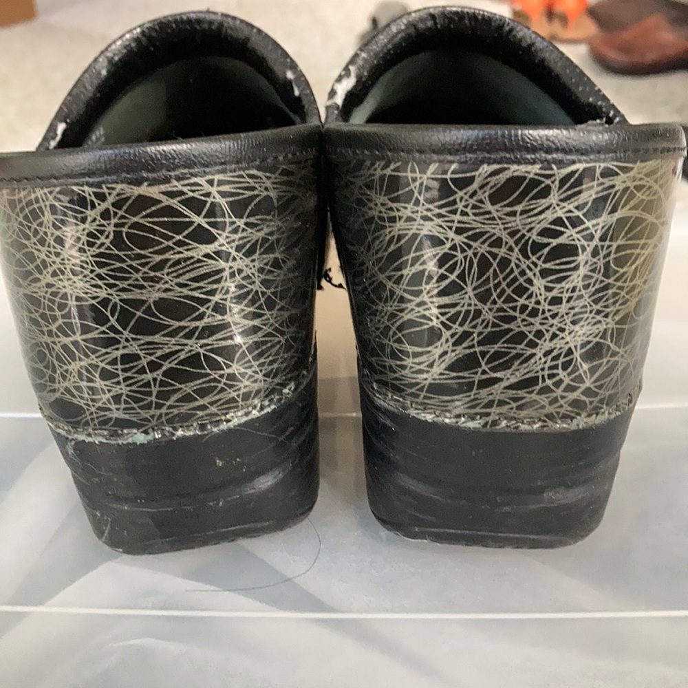 Dansko Black And Silver Scribble Pattern Clogs - image 6